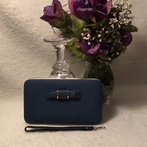Wristlet Clutch